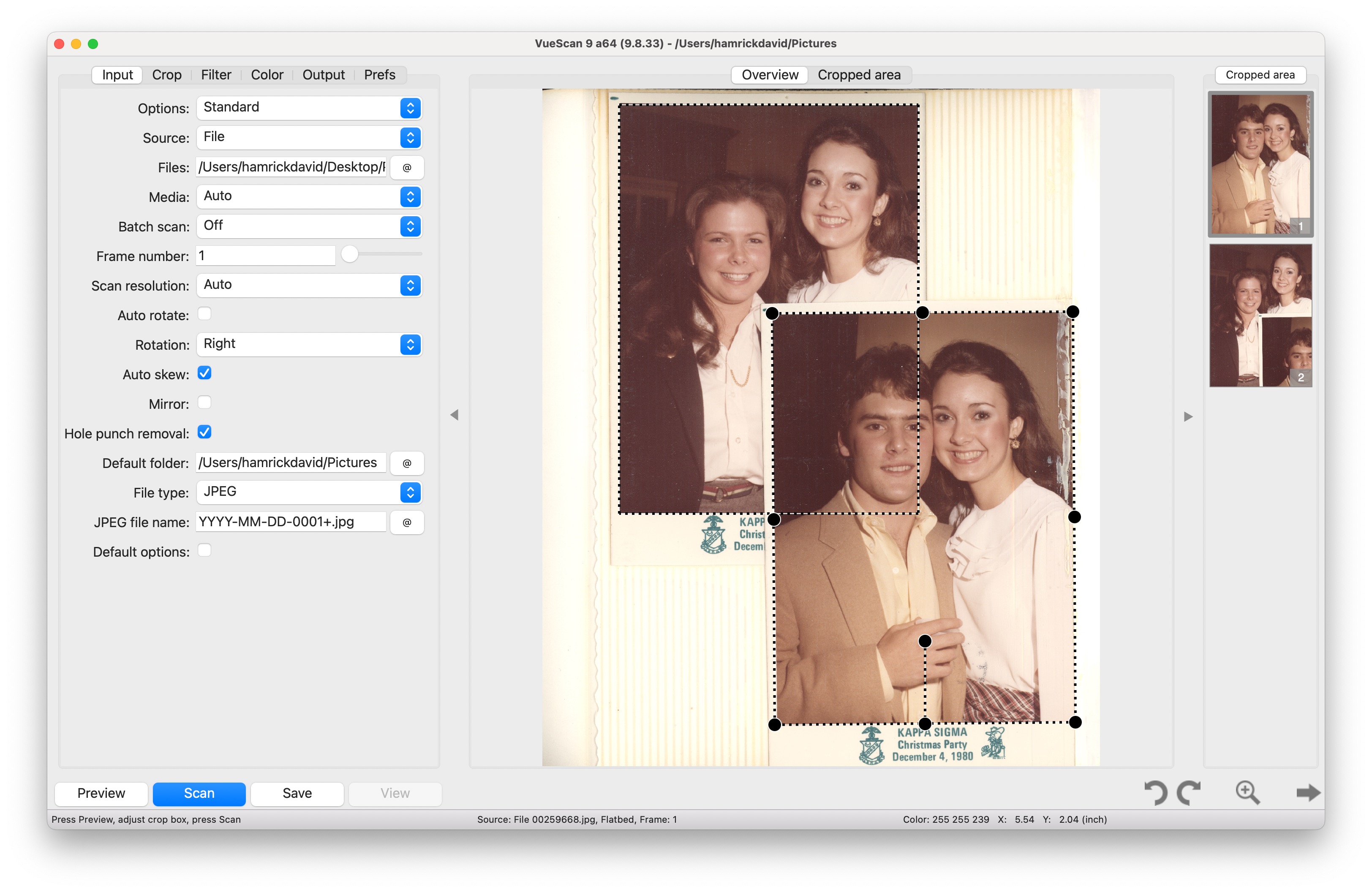 Overlapping photos in a photo album can be difficult to scan with VueScan