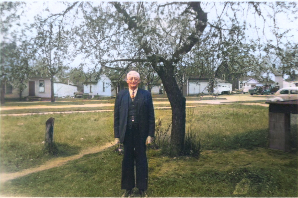 A black and white image scanned with VueScan Scanner Software after it was colorized